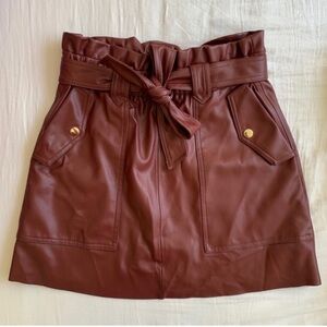 NWOT MARC NEW YORK BURGUNDY FAUX LEATHER SKIRT WITH POCKETS & TIE BELT, XS, NEW